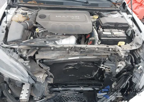 2015 Chrysler 200 Limited from USA, damaged, VIN 1C3CCCAB7FN651518